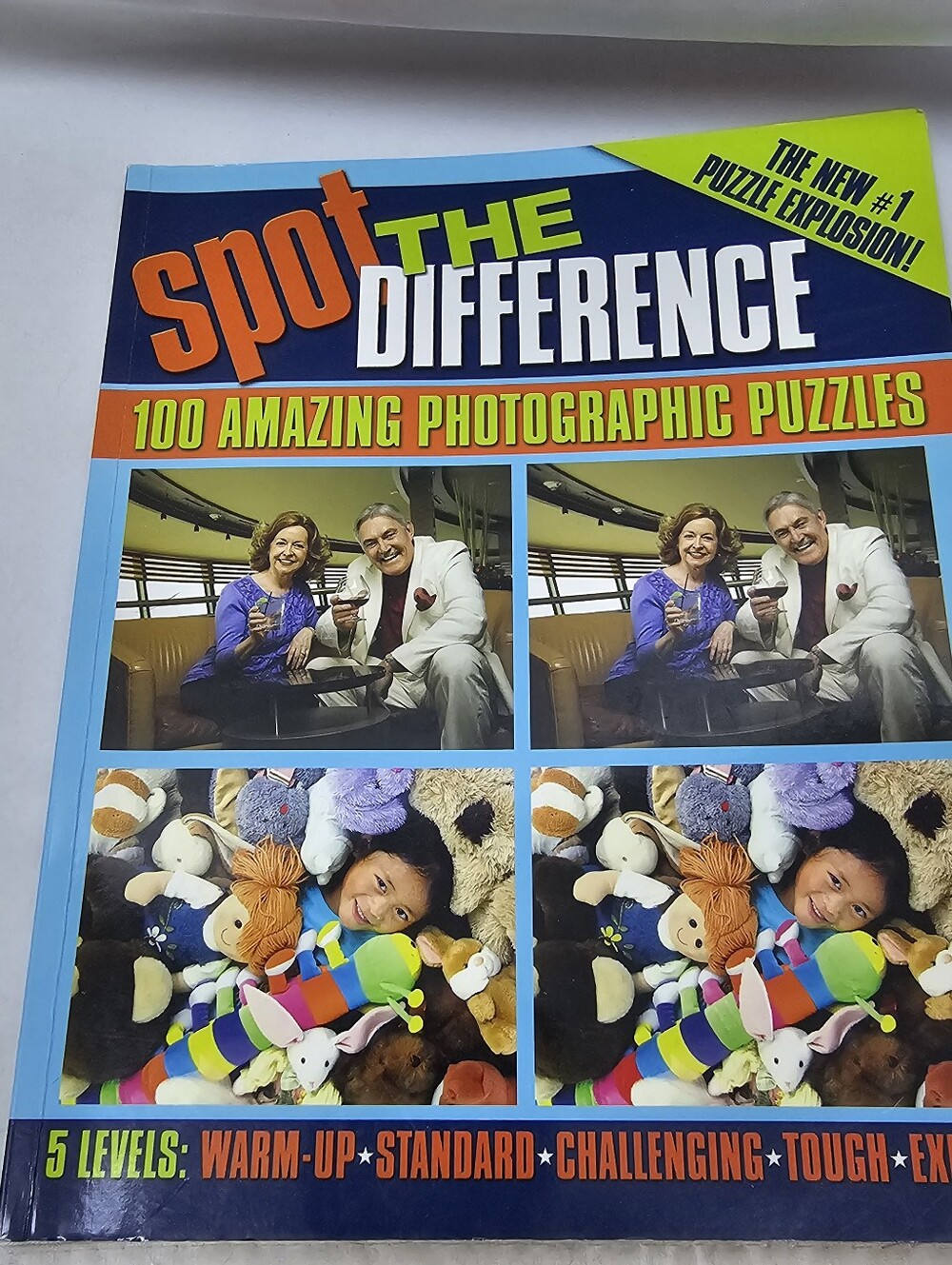 Spot The Difference (Arcturus) PB-Paperback-Very Good-Activities